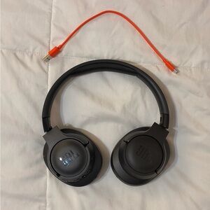 JBL Black On-Ear Wireless Headphones with Orange Charging Cable